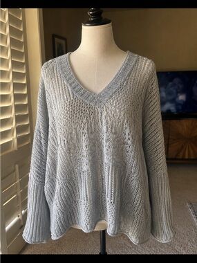 Time after time x Flower & Fray Gray Open Knit V-Neck Sweater